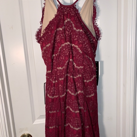 Burgundy Lace Mini Dress - Picture 2 of 5